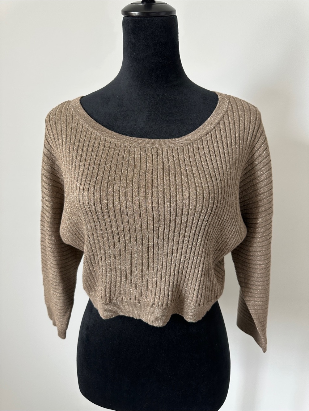 Women's Ribbed cropped Knit Top - gold/ bronze